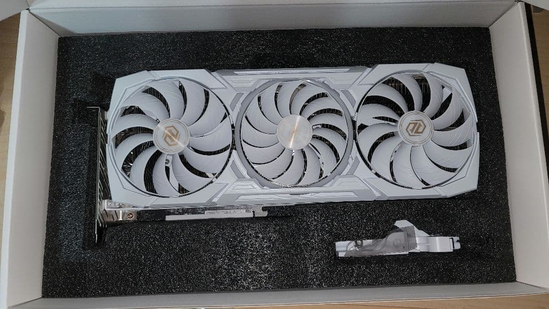 グラフィックボード・グラボ・ビデオカード ASRock Radeon RX 7900 XTX Taichi 24GB