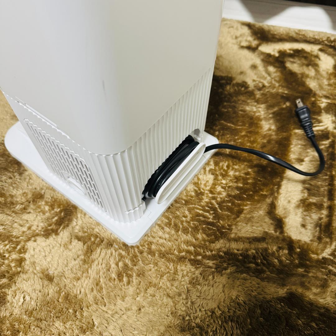 shark シャーク　Clean Sense iQ+ IW3241JBK