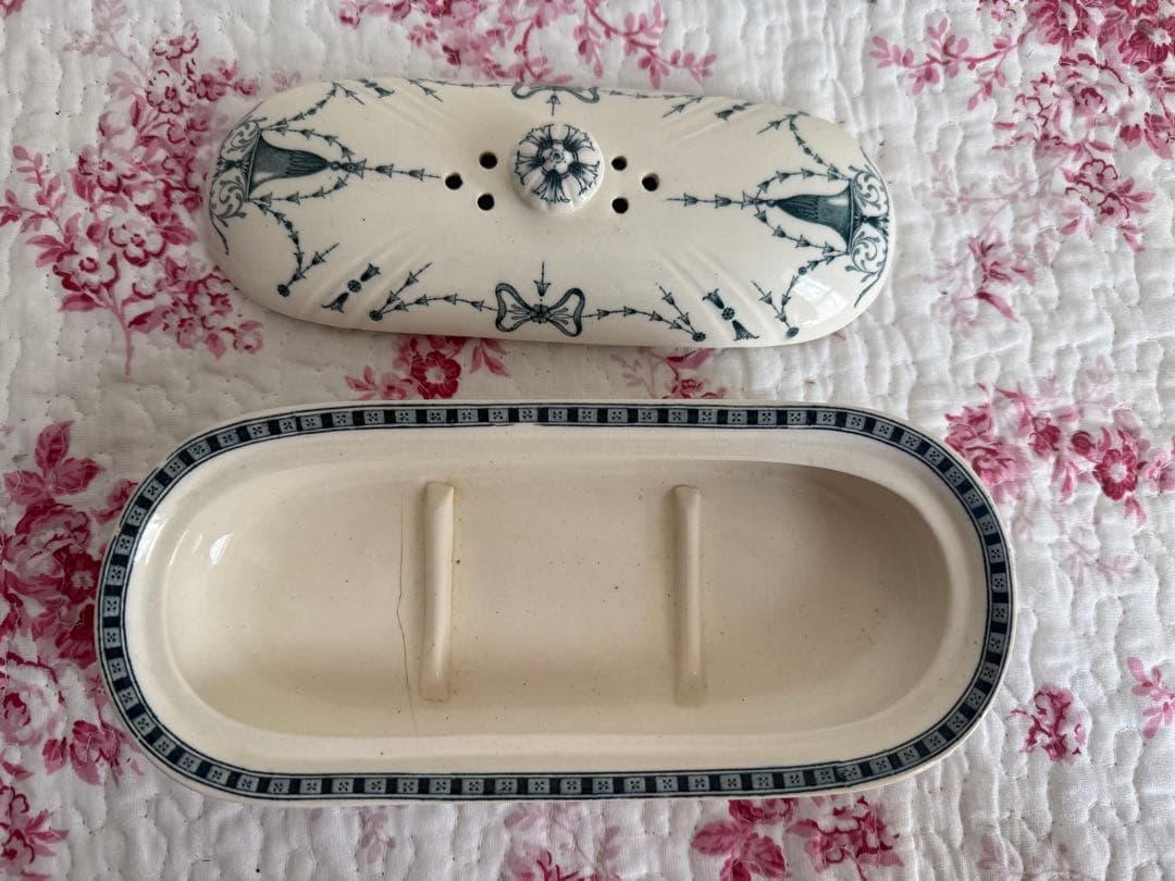 フランスアンティーク　エミール・ブルジョア　陶器製の歯ブラシケース