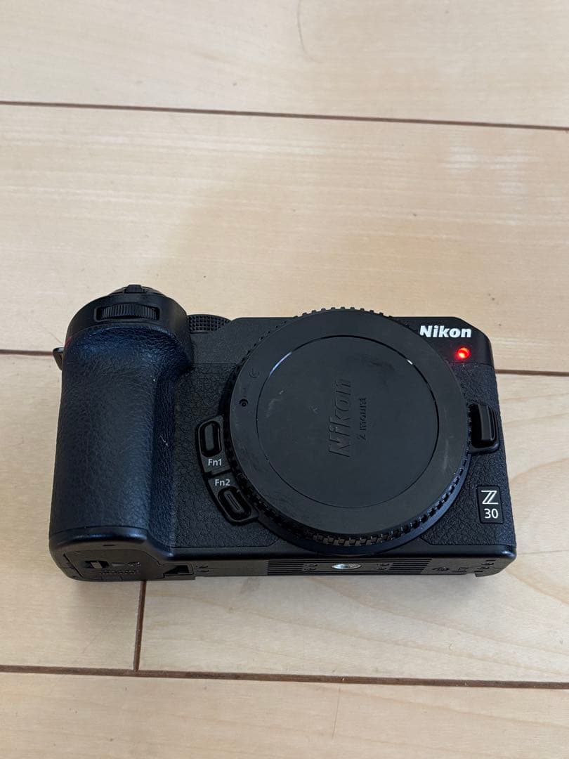 【美品】Nikon Z30 ダブルズームレンズキット　おまけあり