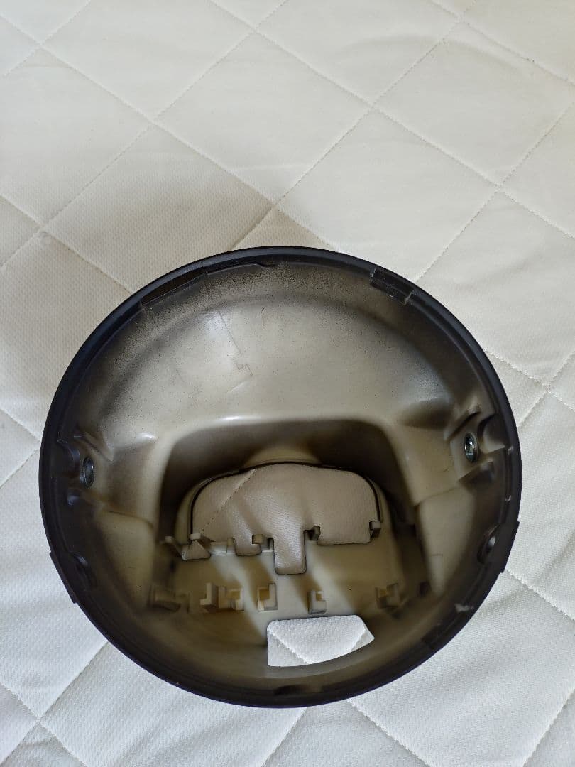 CBX400F ヘッドライトケース　リム