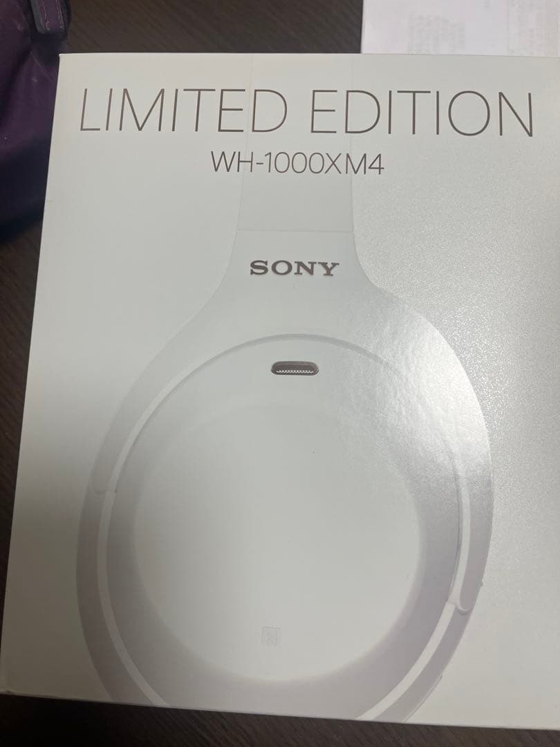 SONY WH-1000XM4 ホワイト
