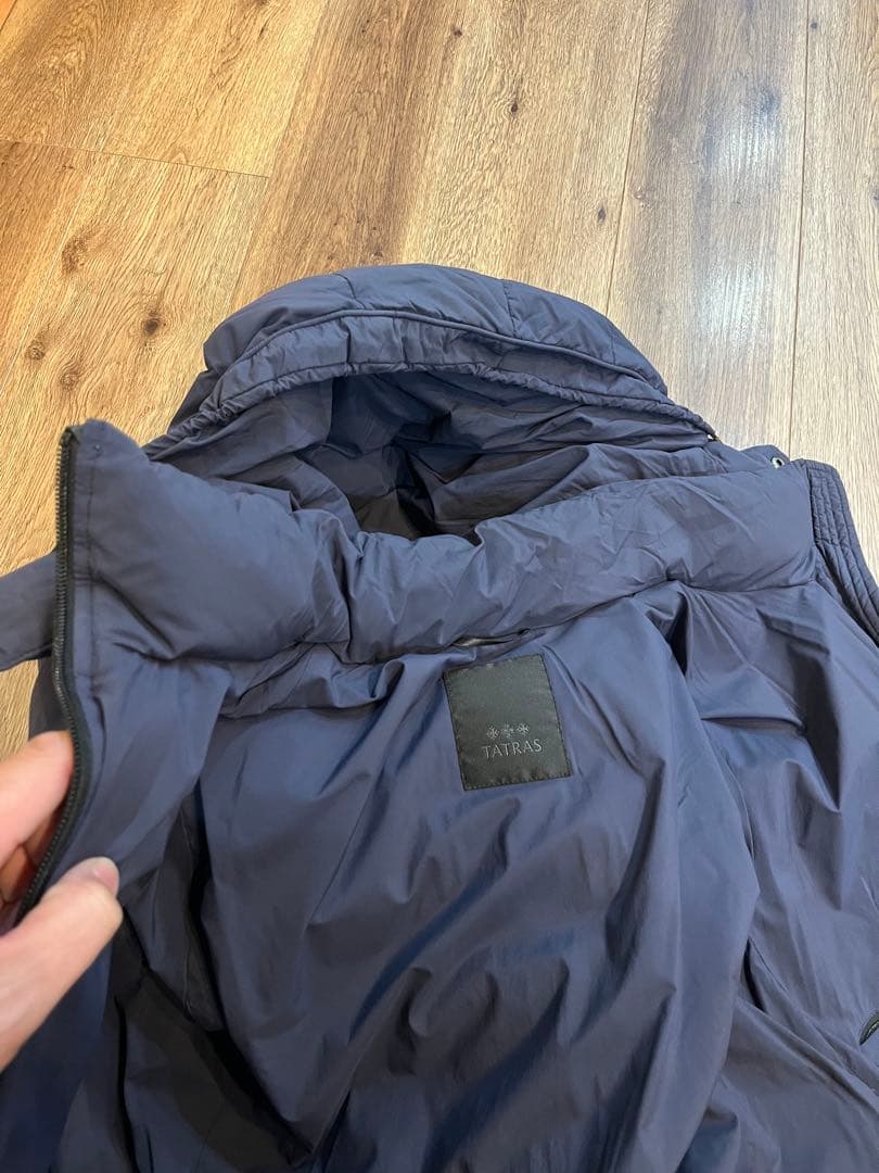 タトラス　メンズ　ダウン　ボルボレ　BORBORE ネイビー　サイズ　02