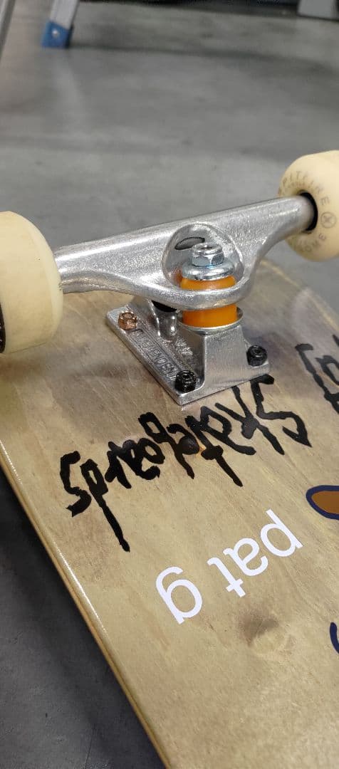 FROG skateboards コンプリートスケートボード