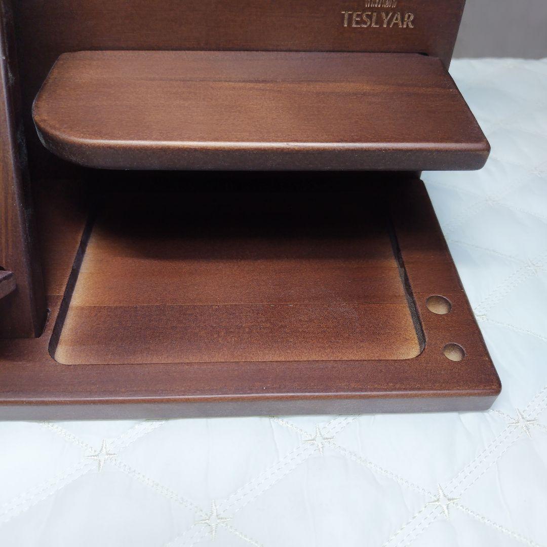 56* TESLYAR 木製スマートフォンスタンド