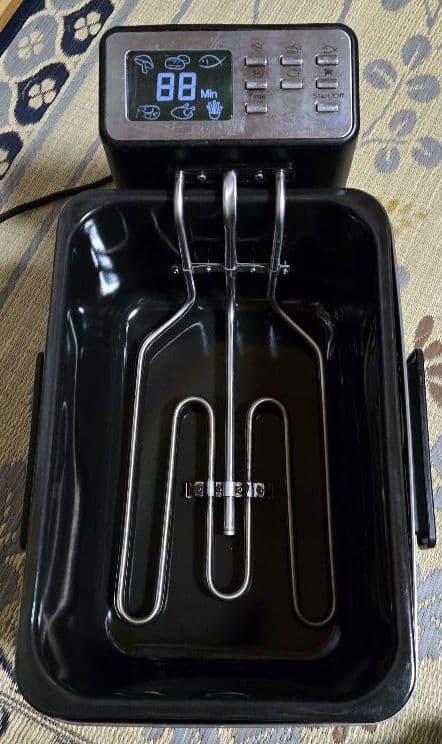 揚げ物　機械　卓上フライヤー 　ステンレススチール製 温度調節機能付き⭐注意⭐