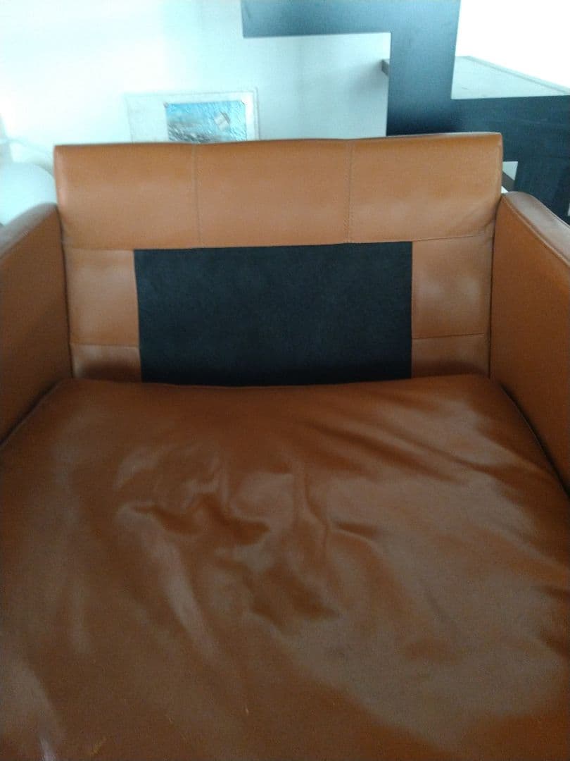 ボーコンセプト　 1人掛けソファ　本皮　レザー