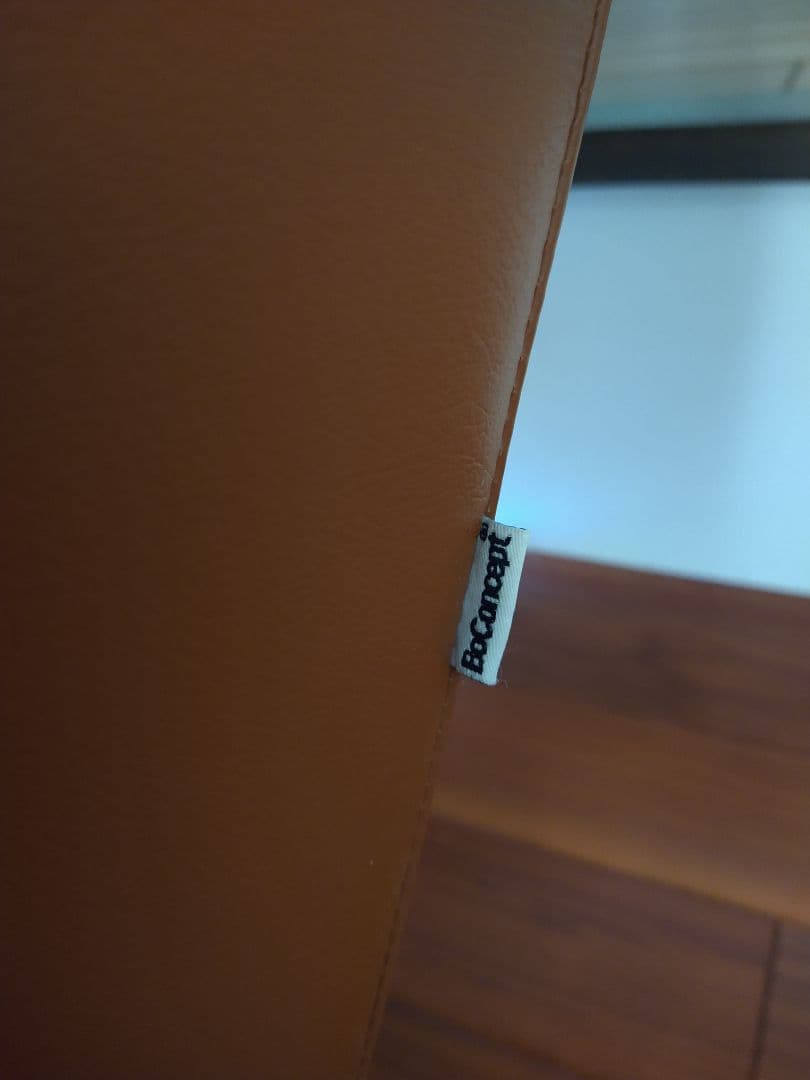 ボーコンセプト　 1人掛けソファ　本皮　レザー