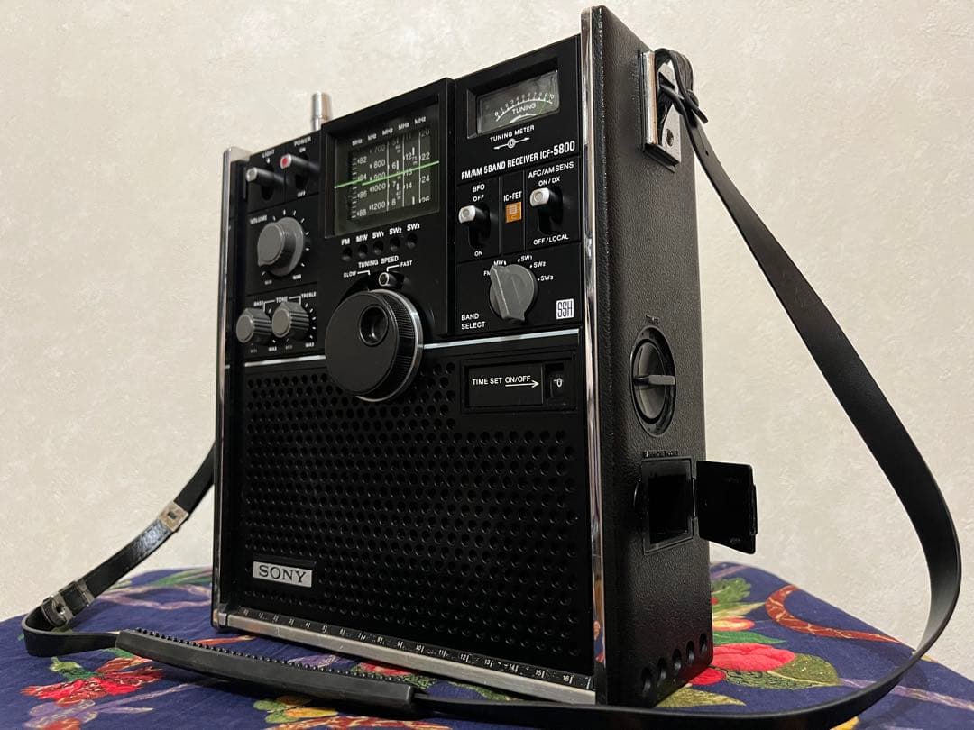 ●SONY　スカイセンサ－　ICF5800　●昭和のBCL傑作機！