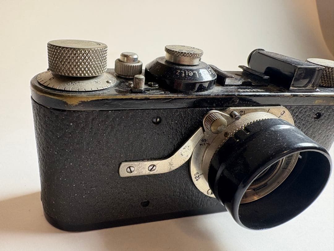 Leitz（Leica）刻印 フィルムカメラ＋レンズ付き 動作未確認 現状品