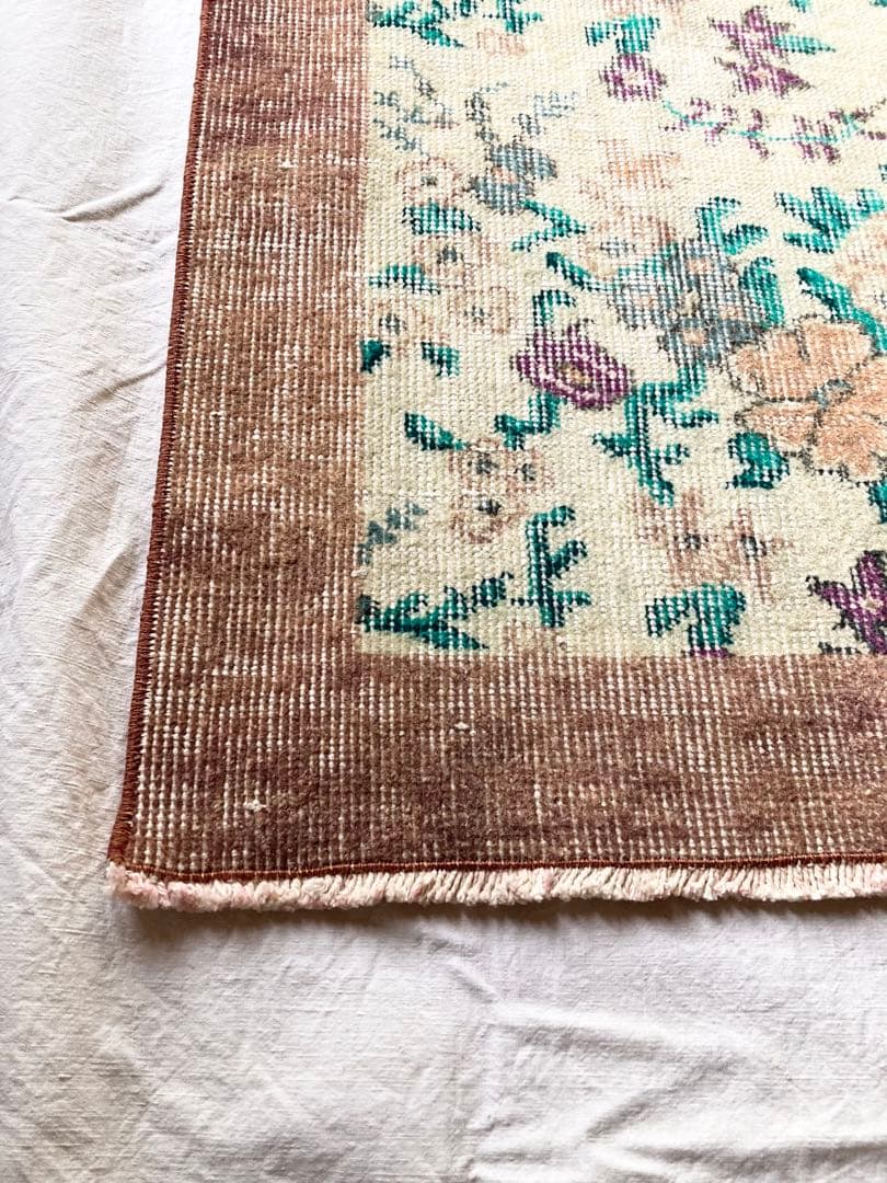 トルコヴィンテージラグ113×206