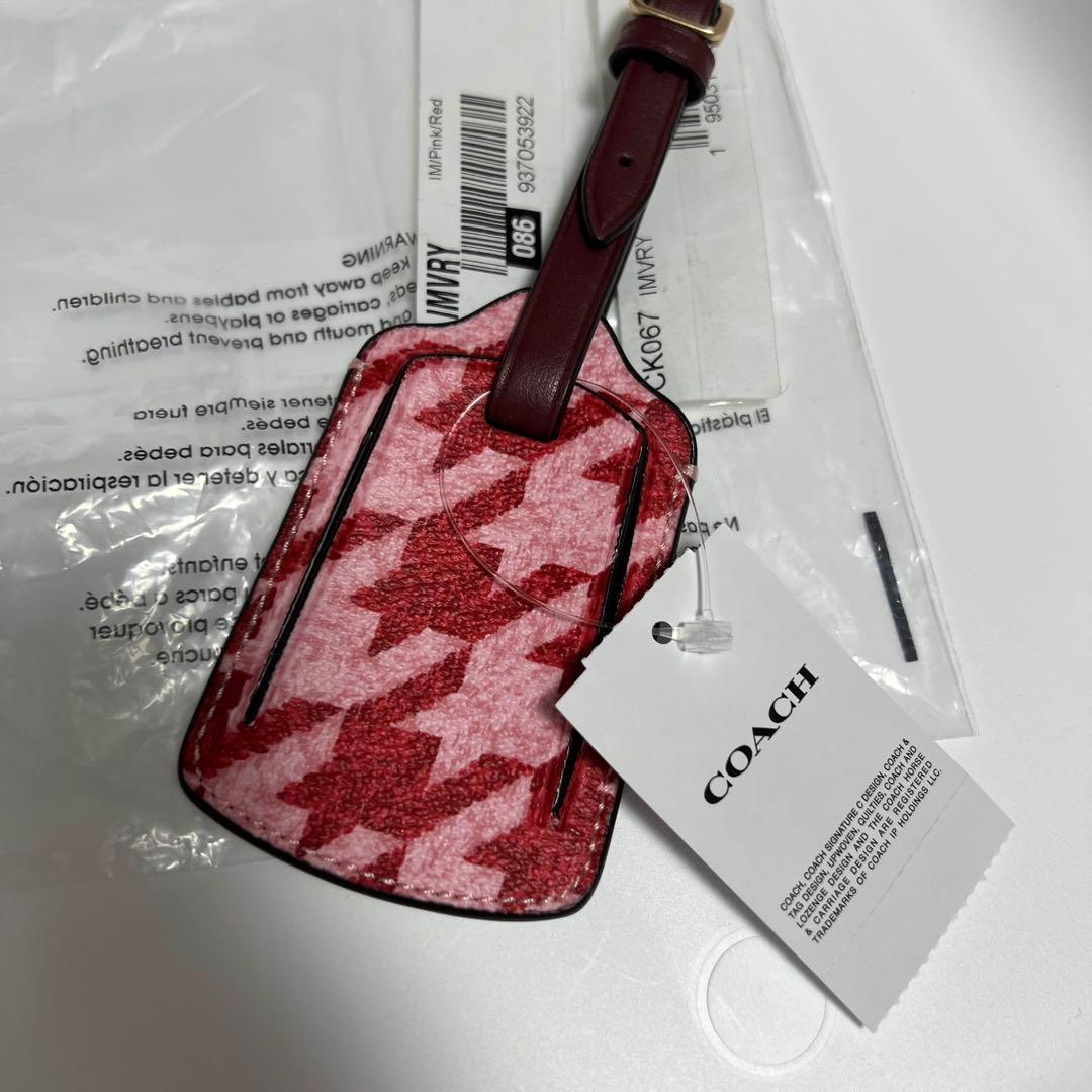 ☆新品☆ Coach ラゲッジタグ 千鳥格子柄 荷物タグ ピンク レッド