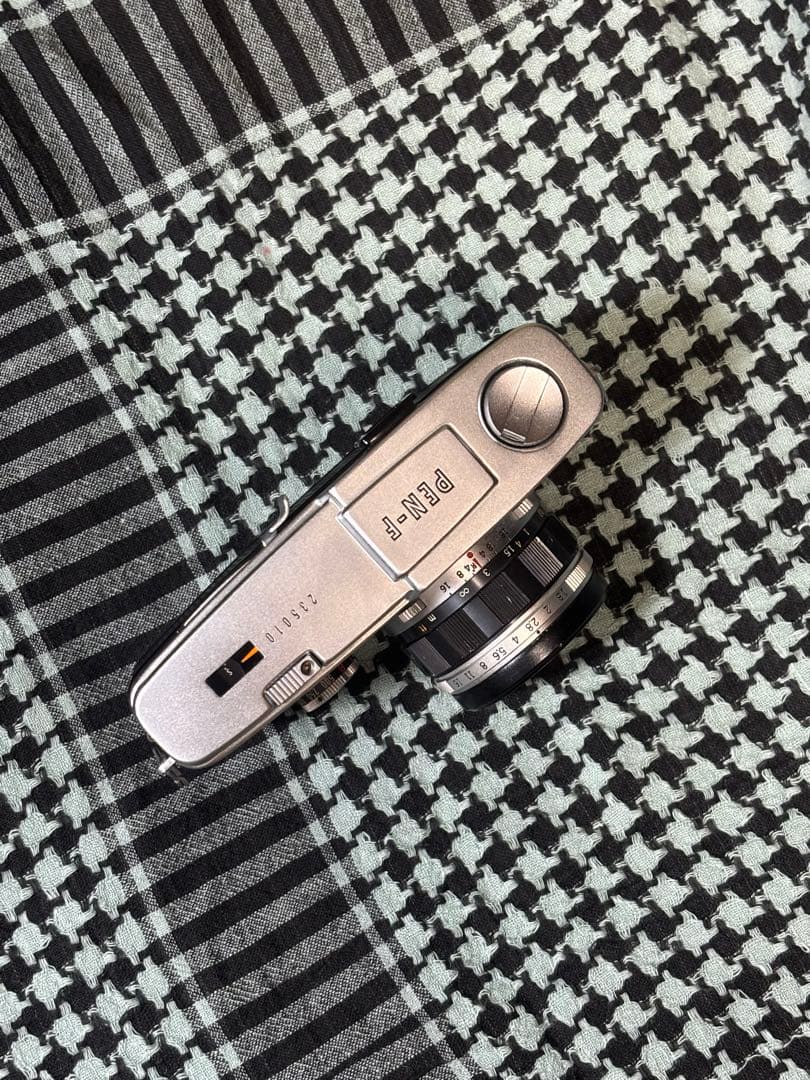 OLYMPUS PEN F フィルムカメラ