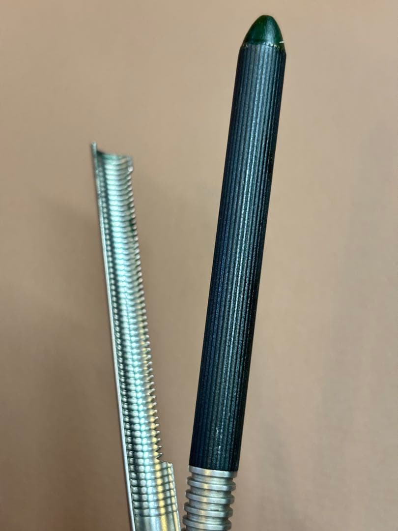 超美品　HAKKO HI-MIC 8ミリ丸アイロン　/レンツアイロン