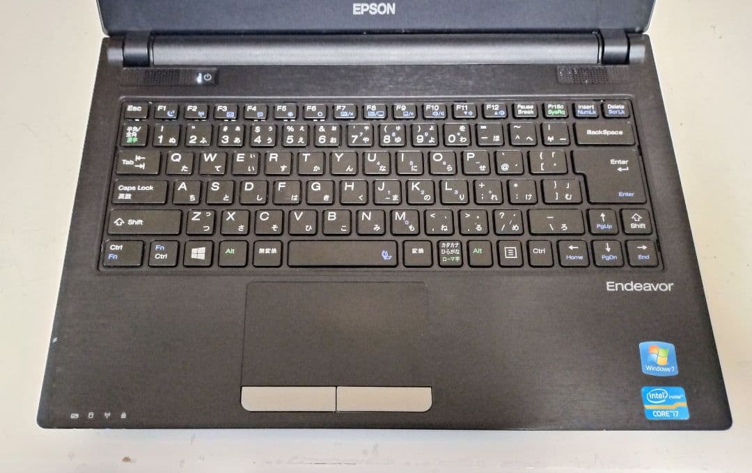 EPSON Endeavor Corei7 メモリ8GB SSD256GB