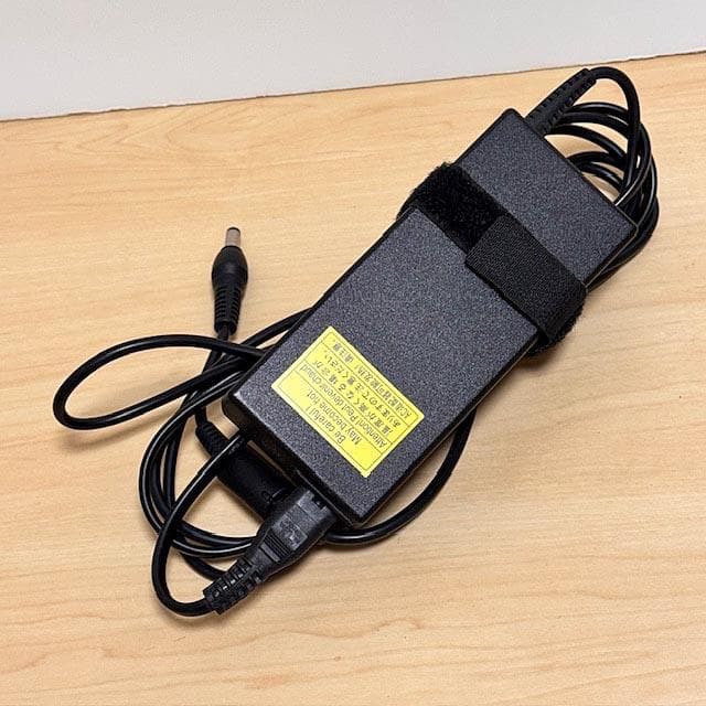 東芝 dynabook Satellite B754/66LW テンキー