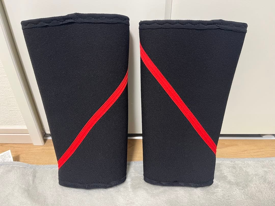 SBD パワーリフティングニースリーブ Mサイズ 黒/赤