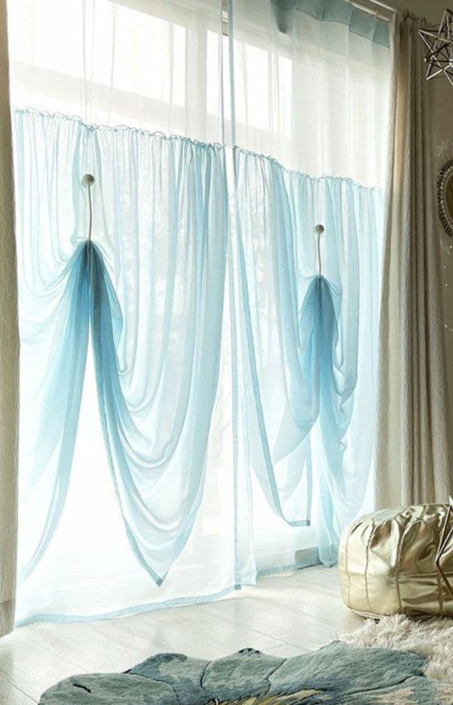 レースカーテン　フリル　姫系　2枚一組