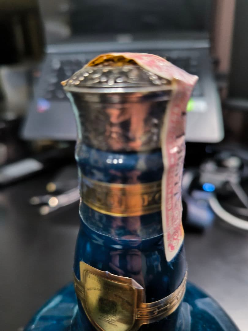 ★未開栓★シーバス・ブラザーズロイヤル・サルート21年700ml★青陶器★箱付き