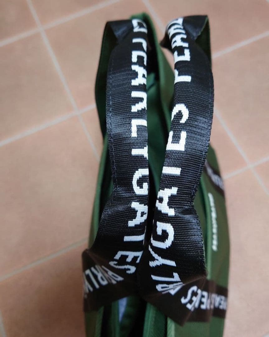 正規品中古美品レア限定カラーパーリーゲイツロッカーバック渋めグリーン