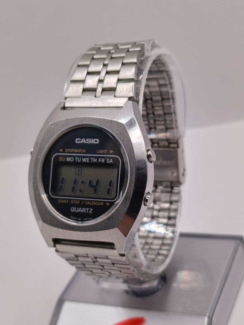 希少・日本製 CASIO 31QR-17 スクリューバック ヴィンテージ 稼働品