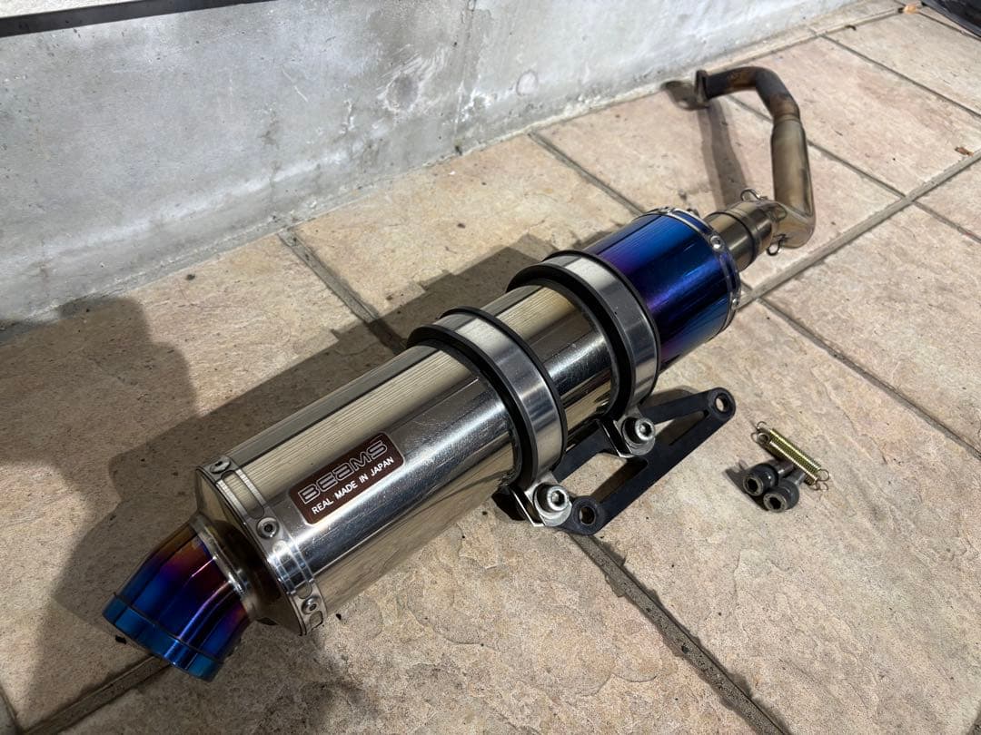 ★☆BEAMS ビームスNMAX125 マフラー SG50J SE86J 美品