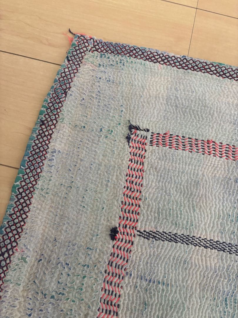 ヴィンテージ　ラリーキルト　ホワイトカンタ　刺繍　リバーシブル