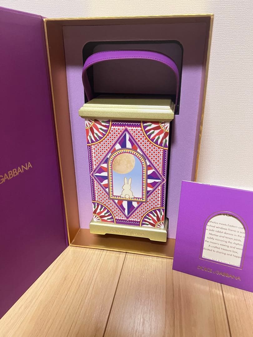 ドルチェ＆ガッバーナ ノベルティ　兎　デザインギフトボックス　ショッパー付き