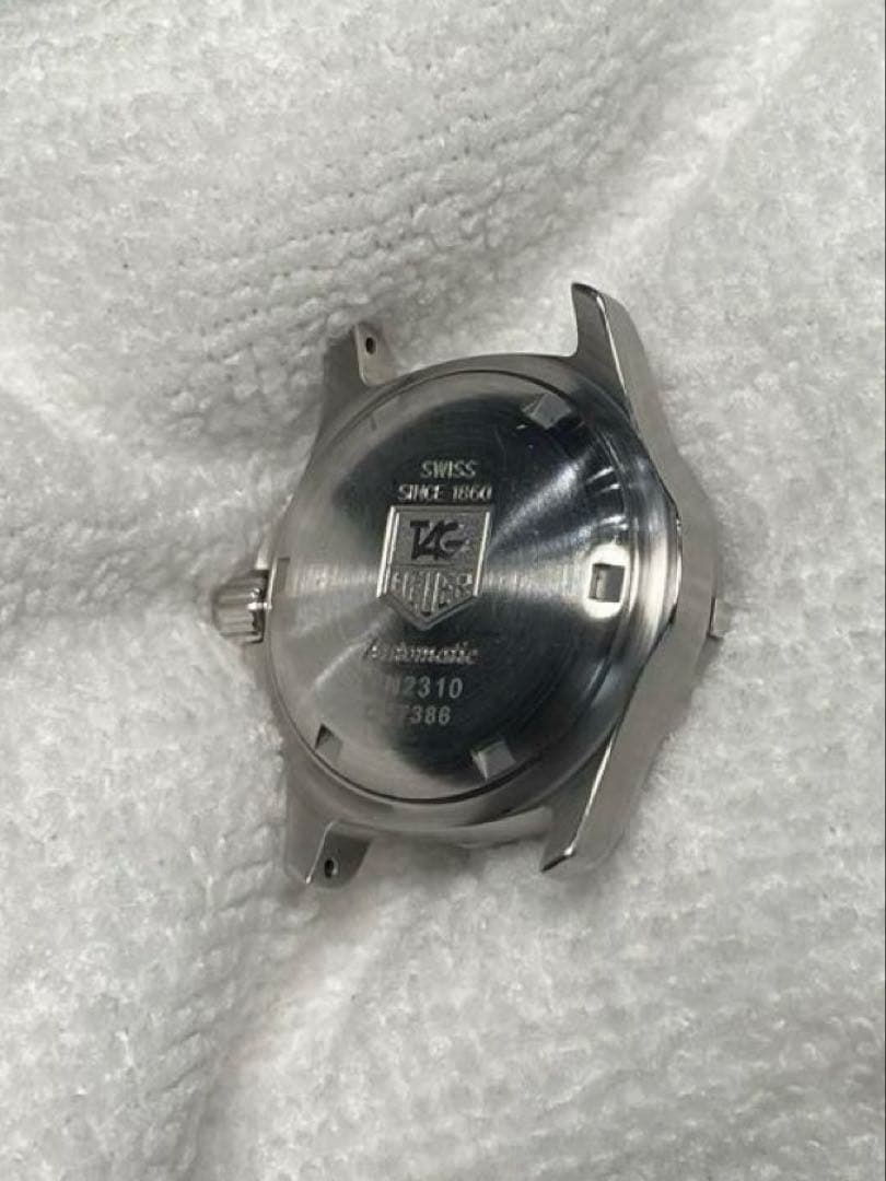 TAGHEUER クォーツじゃない！Diver's 200m ピンク自動巻　箱付