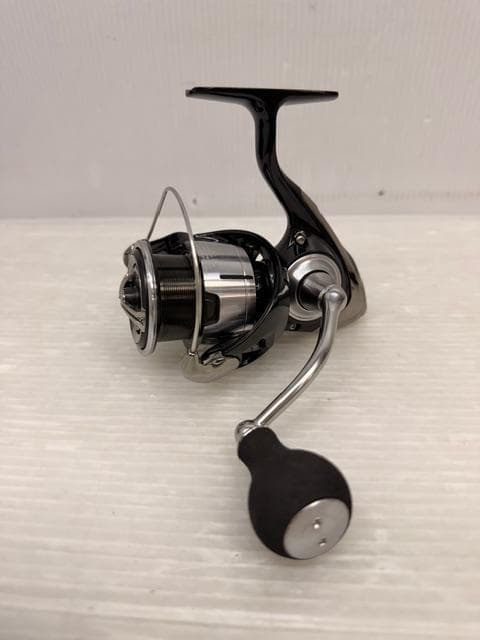 DAIWA ダイワ 23 LEXA レグザ LT3000-XH リール