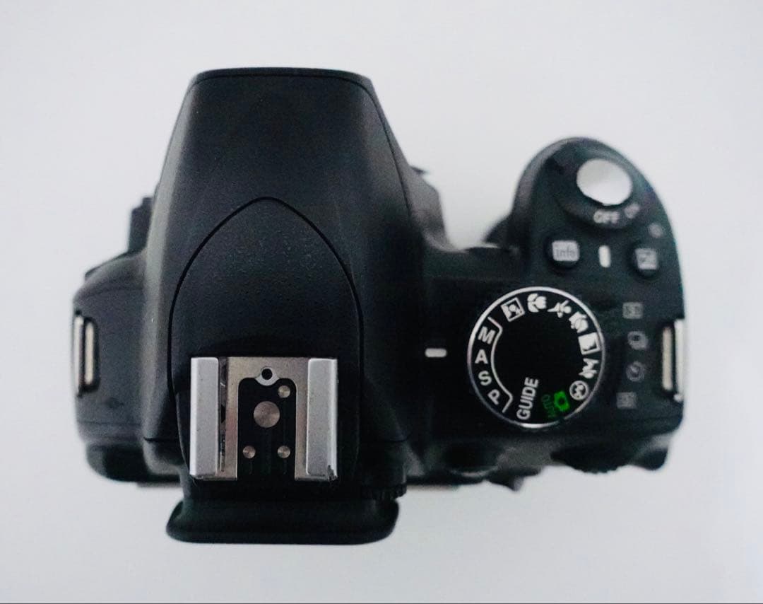 Nikon D3100 デジタル一眼レフカメラ　レンズ2本付き