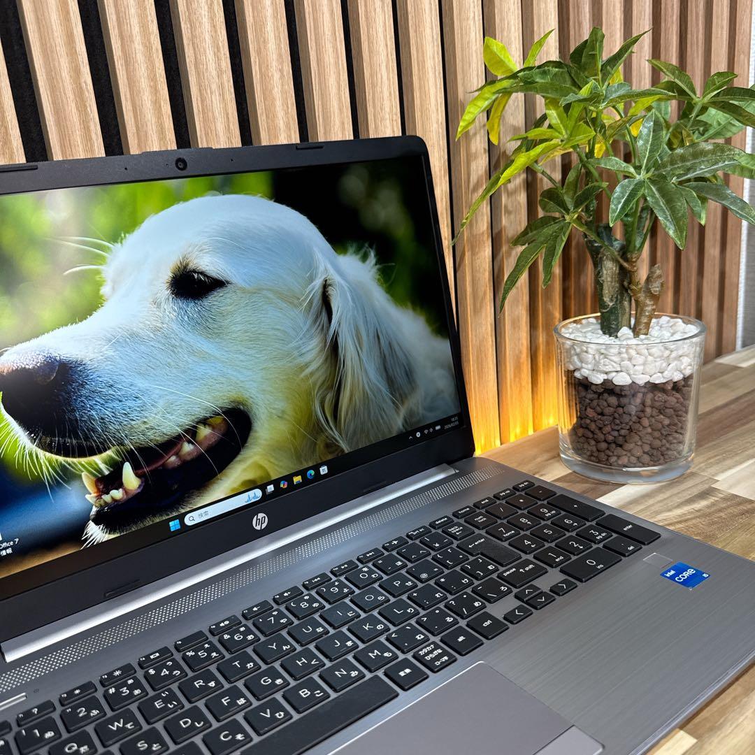最新モデル‼️HP 250 G8☘第11世代☘15.6型☘フルHD☘ノートパソコン