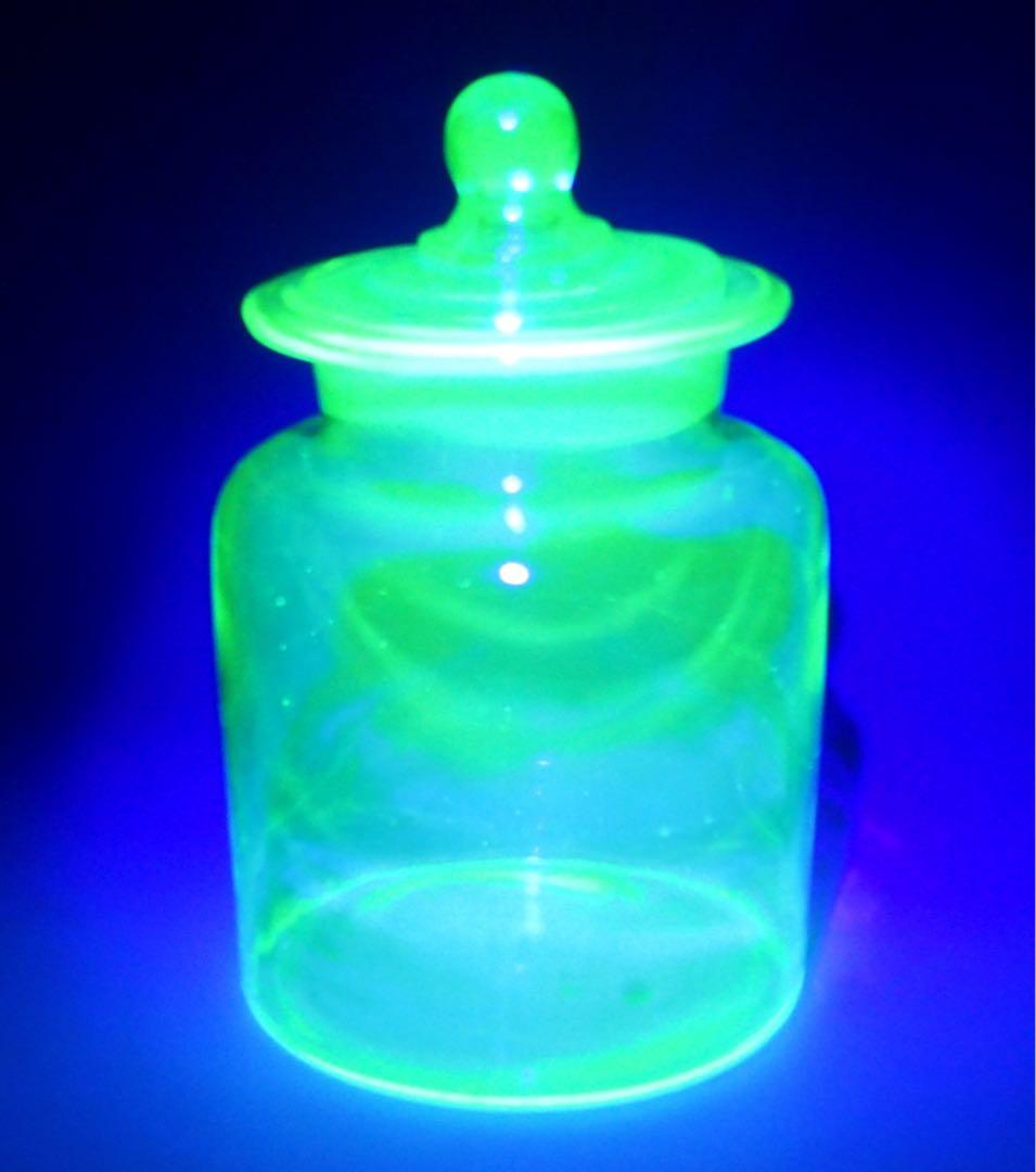 ウランガラスのキャンディボックス　ガラス瓶