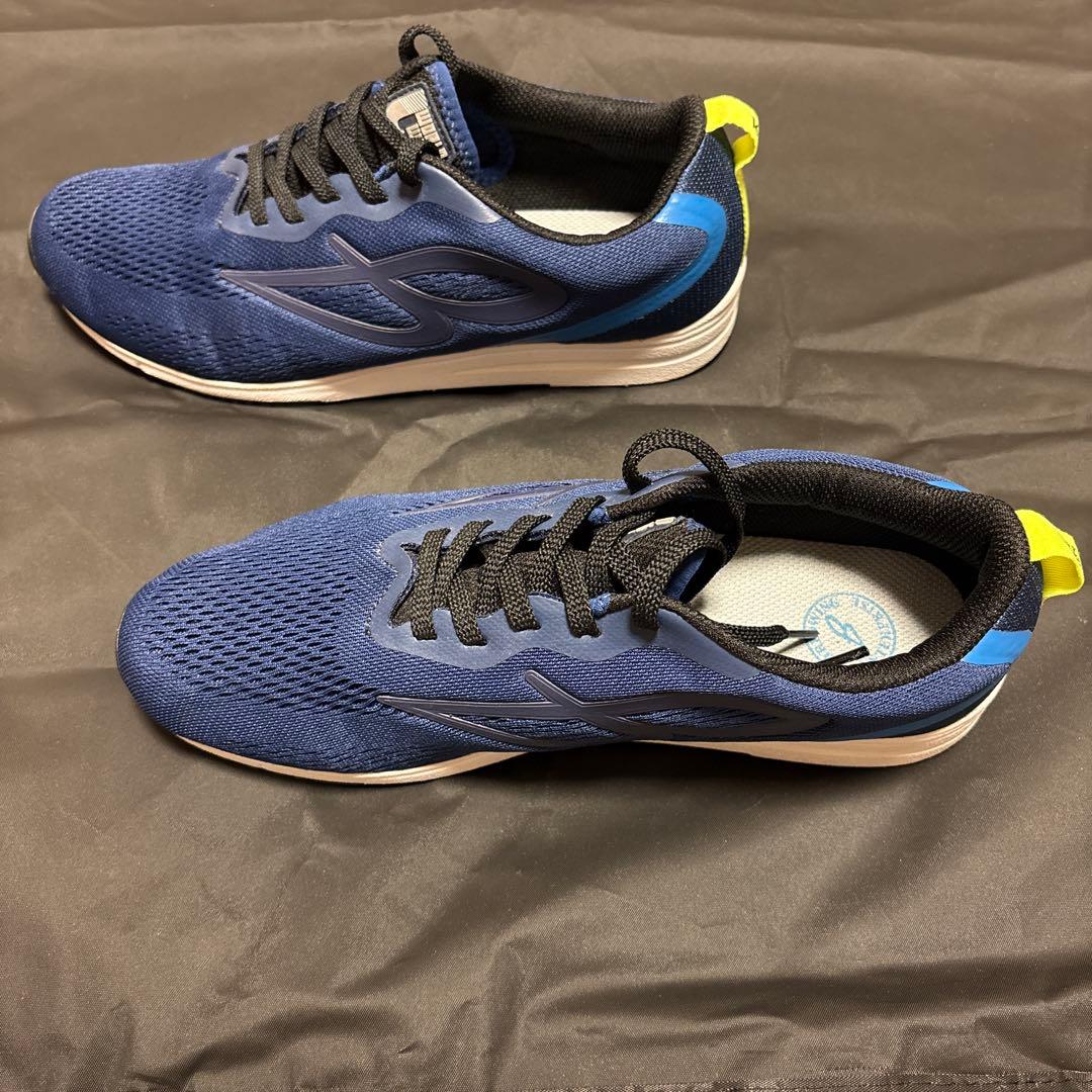 27センチ　ビモロ　ランニング　シューズ　ベロ・トリコ ネイビー