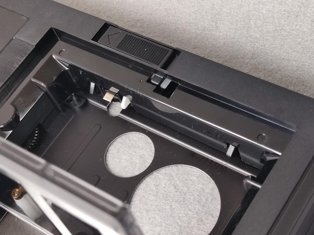 ◎（未使用）パナソニック VHS-C変換用カセットアダプター　VW-TCA7