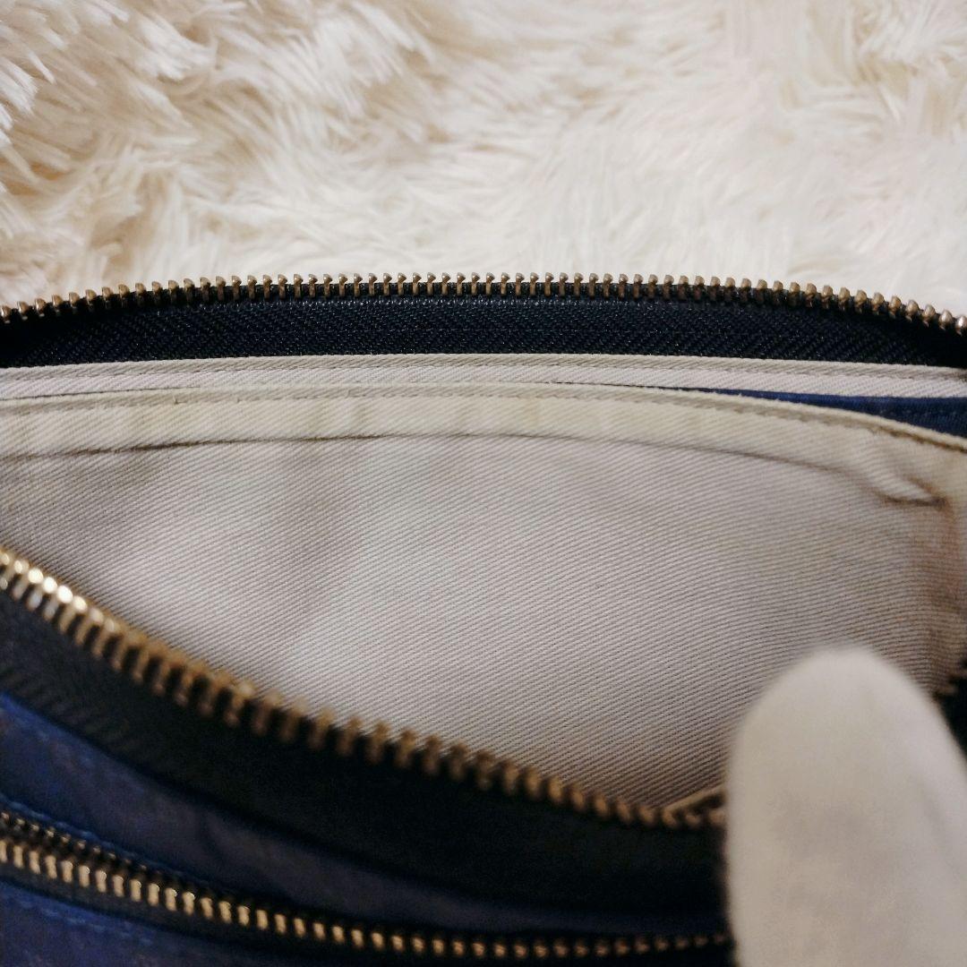 アタオ ブーブー モノグラム ナイロン 三角ロゴ ウォレット ネイビー