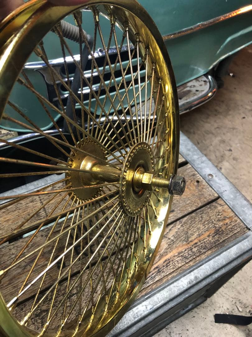 Lowrider ローチャリ 　SCHWINN ホイール　16インチ　フロント