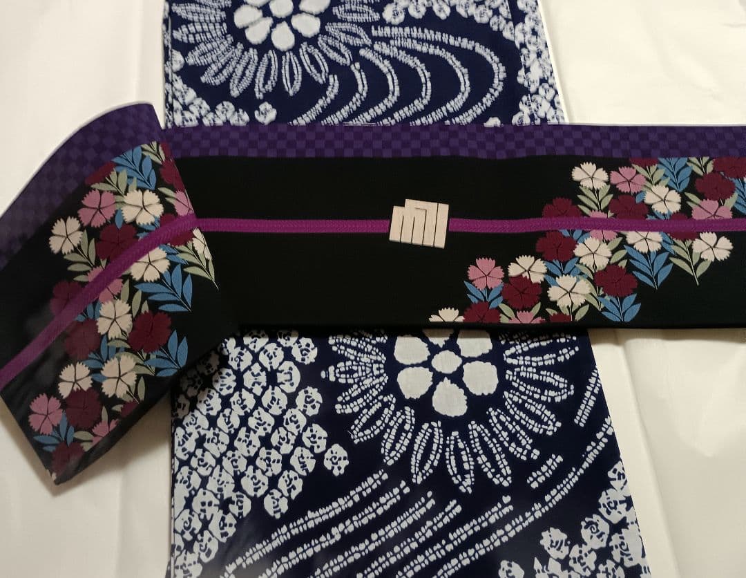 撫松庵　半幅帯 なでしこ柄 ストライプ 黒紫