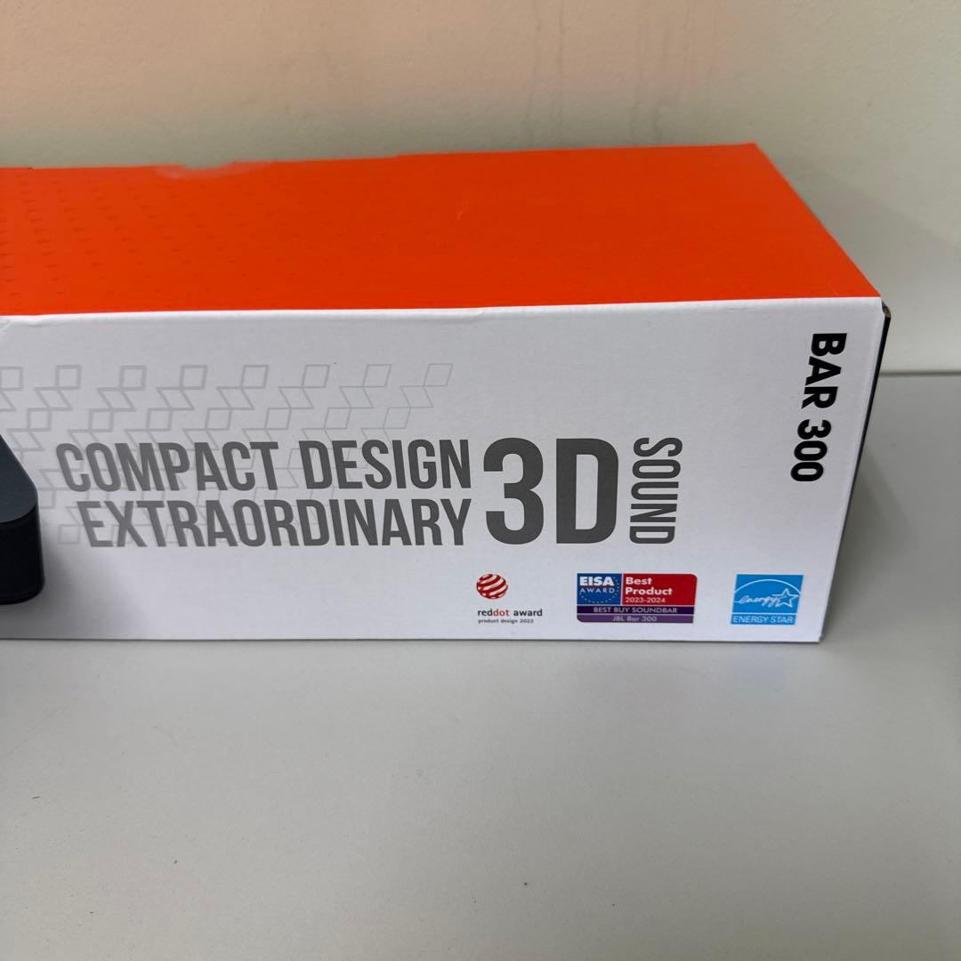 新品　JBL BAR300 サウンドバー 3Dサウンド