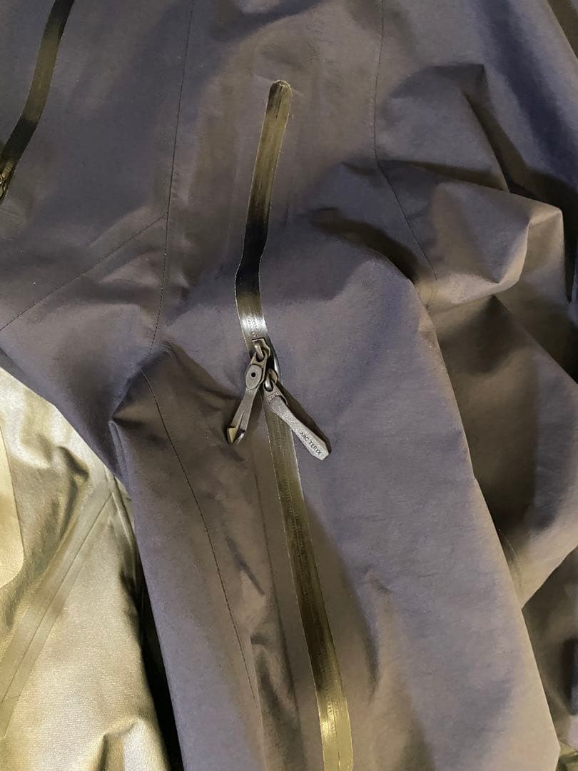 アークテリクス ベータSLジャケット ブラックサファイア ネイビー Sサイズ