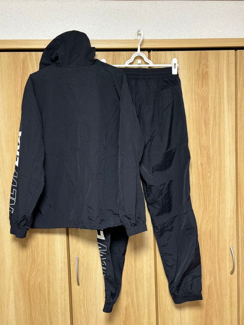 【美品】ニューエラ ナイロン パーカー パンツ 上下セット セットアップ M
