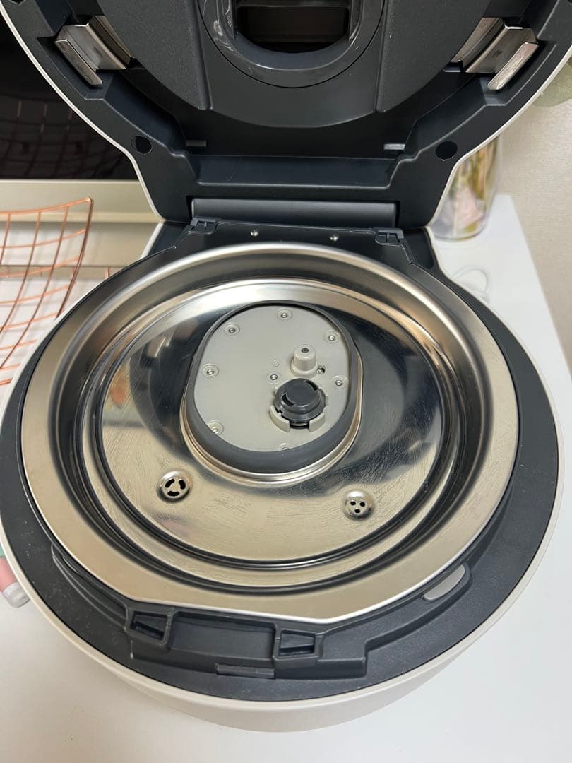 ビストロ SR-V18BA 1升 2023 圧力IH炊飯器