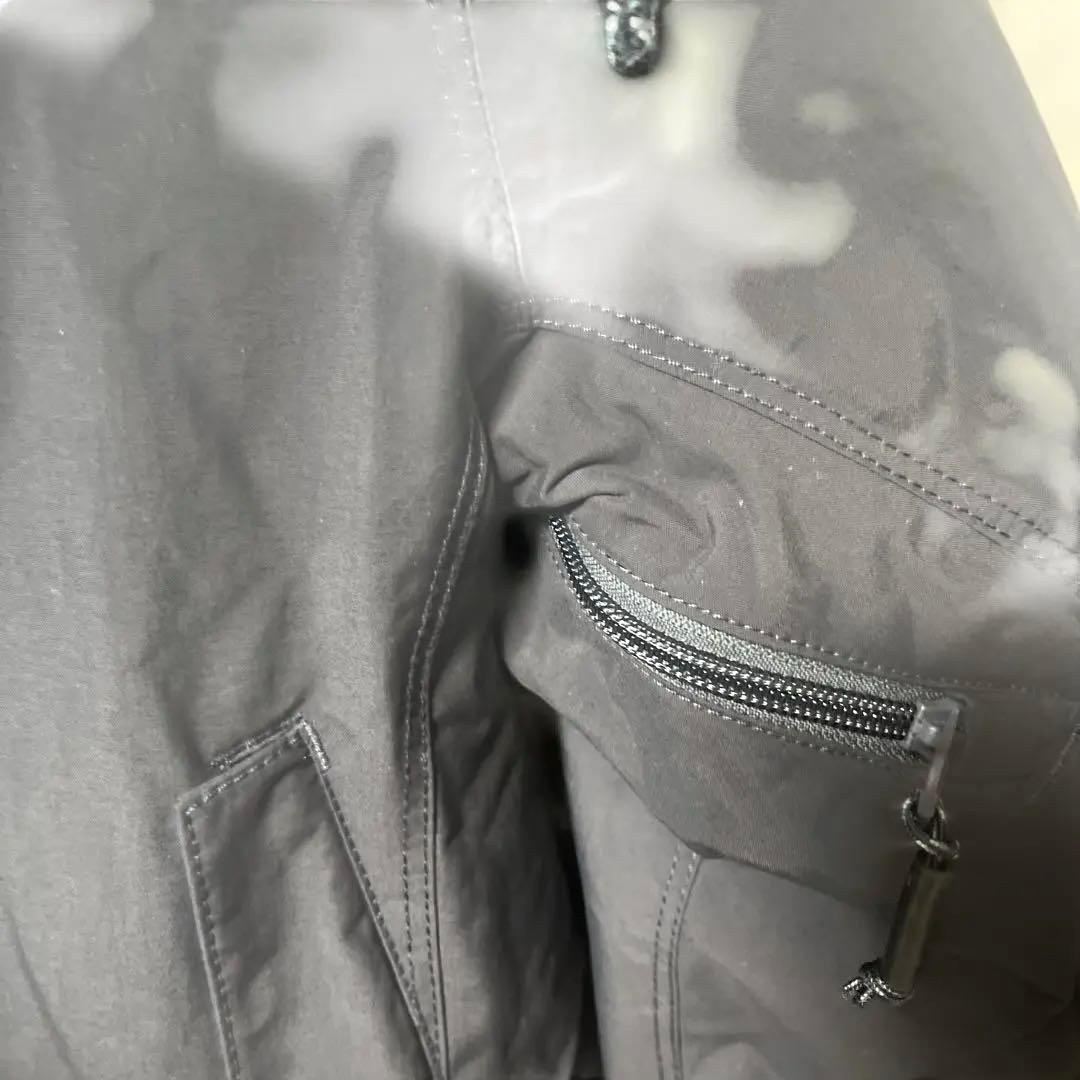 バートン♣︎防水性スノーボードウエアー　ジャケット XSサイズ