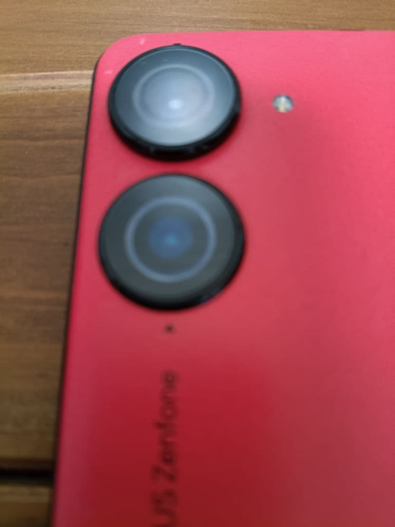 美品 おまけ付 ASUS Zenfone10 ROM256GB レッド