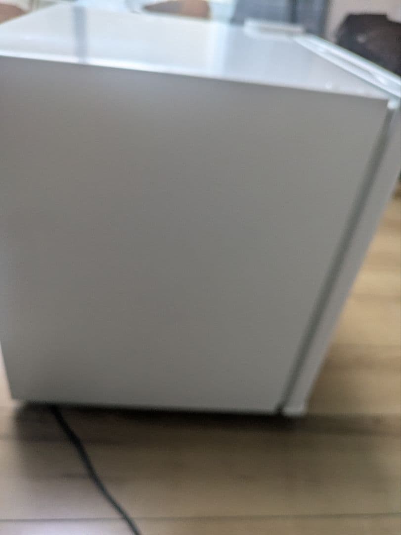 アイリスオーヤマ　冷蔵庫　IRR-A051D　2019年製　小型冷蔵庫