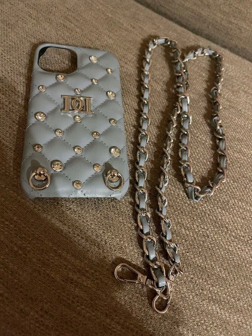 darich ダーリッチ キルティングビジュースマホケース iPhone14