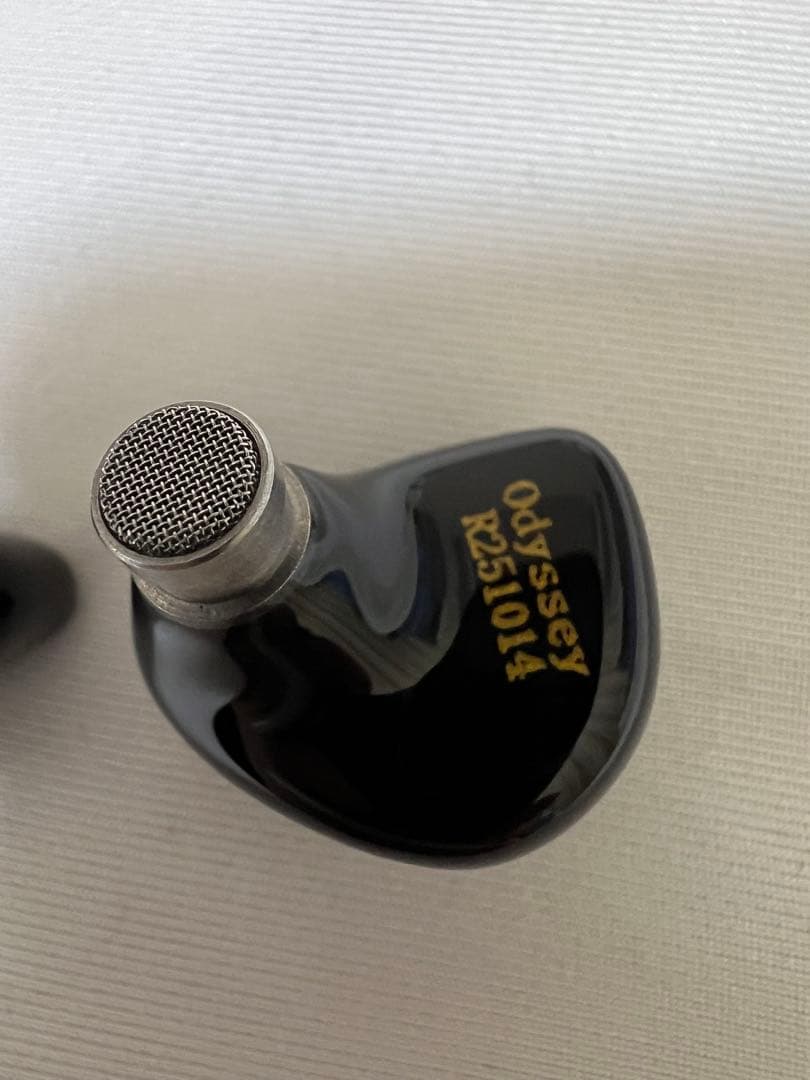 イヤホン ZIIGAAT ODYSSEY 1DD+3BA