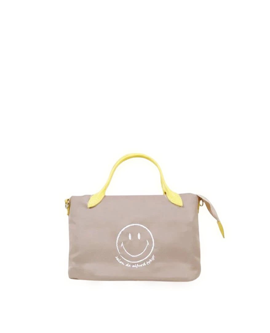 タイムセール　新品未使用　サロンドアルファード　バッグインバッグとパールハンドル