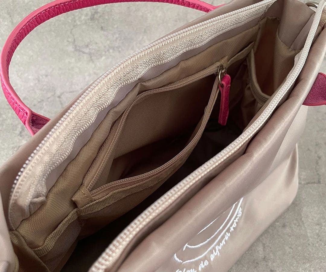 タイムセール　新品未使用　サロンドアルファード　バッグインバッグとパールハンドル