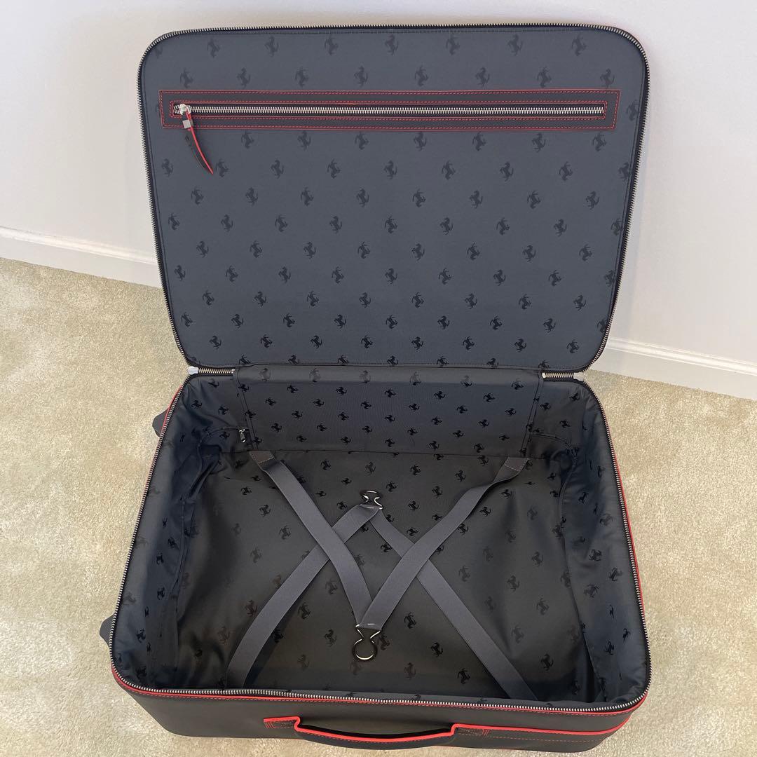 フェラーリキャリーバッグ